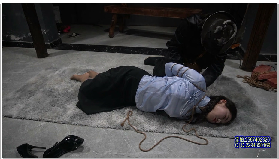 【MJ影视】烽火女杰 梓潼身份暴露被特务刑房驷马吊老虎凳加砖挠脚心铁钳子夹脚指折磨 