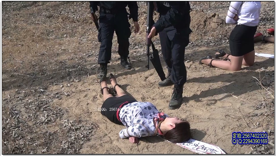 【MJ影视】夺命森林 被夺命在原始森林里的女孩五花大绑戴带上脚镣命丧刑场 