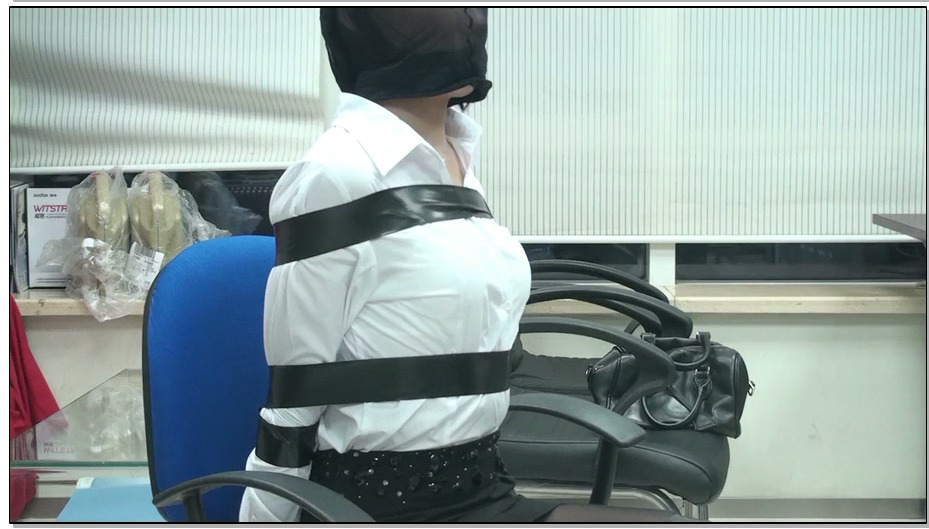 【美束咖啡】黑丝OL应聘之黑丝套头捆绑驷马