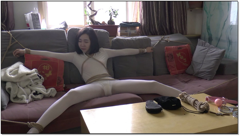【美束映画】我的奴隶妹妹part one，妹妹家中自缚被抓，哥哥趁机要挟