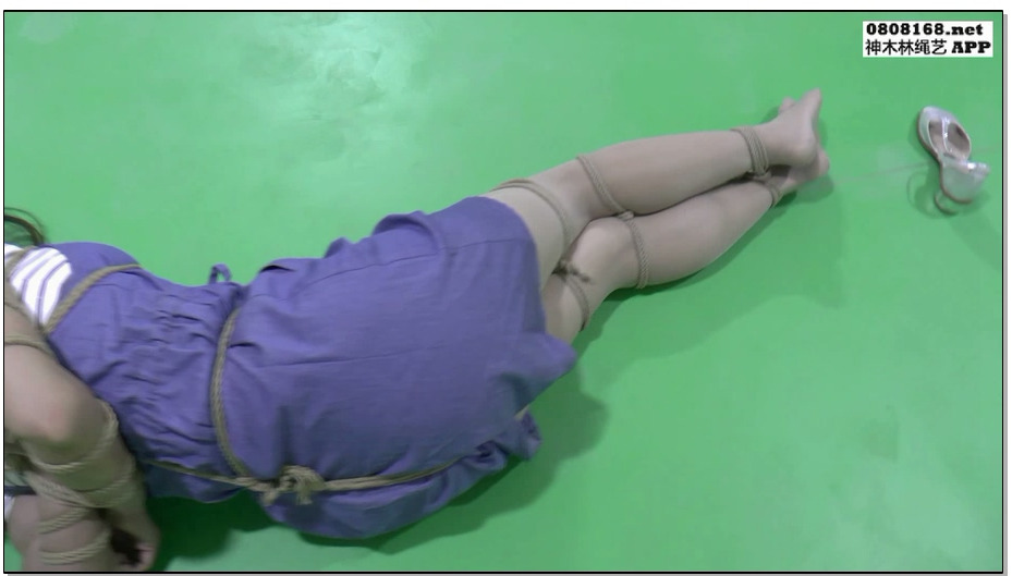 【美束映画】高利贷惊魂下集 ,姐姐欠债,却连累妹妹被蒙眼堵嘴捆绑当人质