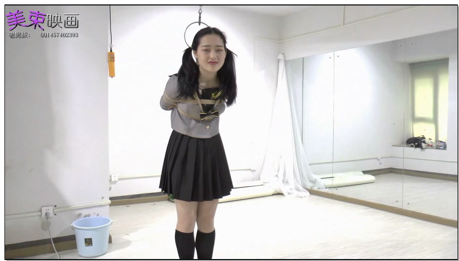 【美束映画】00后嫩模琪琪初试绳艺 小萝莉初次紧缚