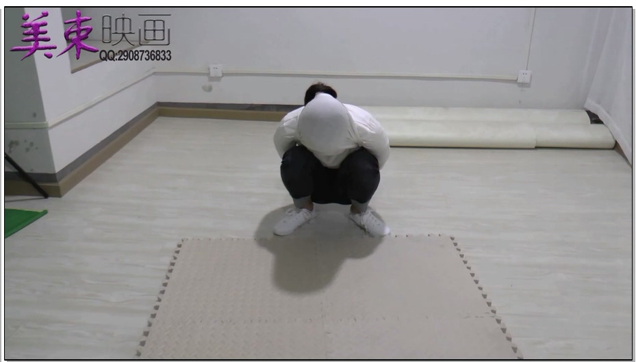 【美束映画】抓捕立夏，押解，反铐，蒙头，五花大绑