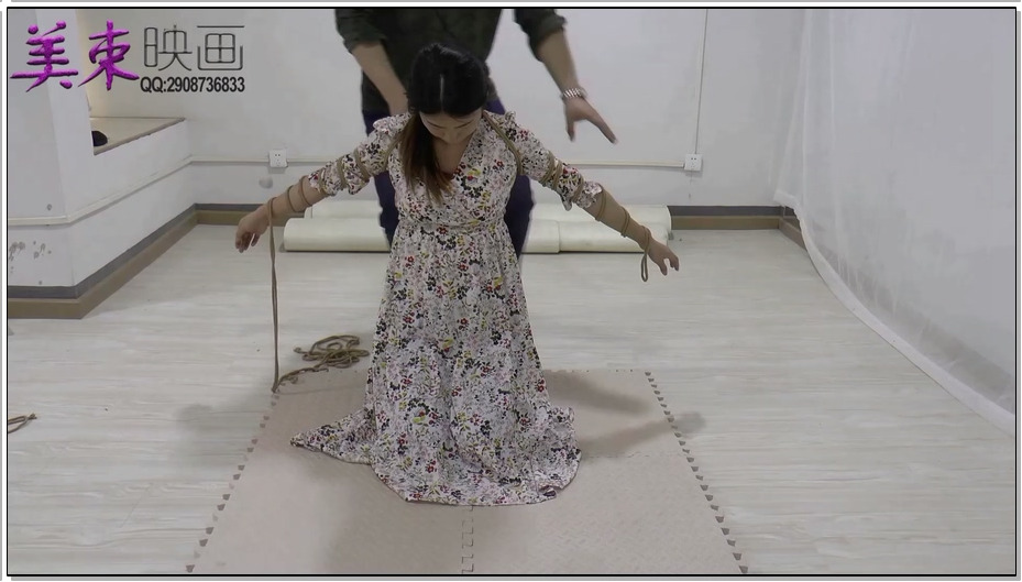 【美束映画】小慧反铐，押解，五花大绑