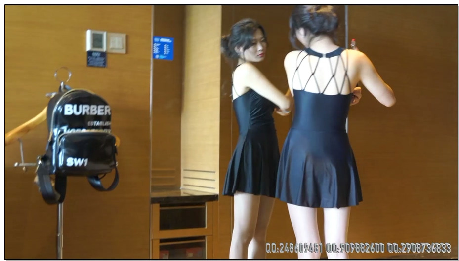 【美束映画】浴缸里的镣铐湿身