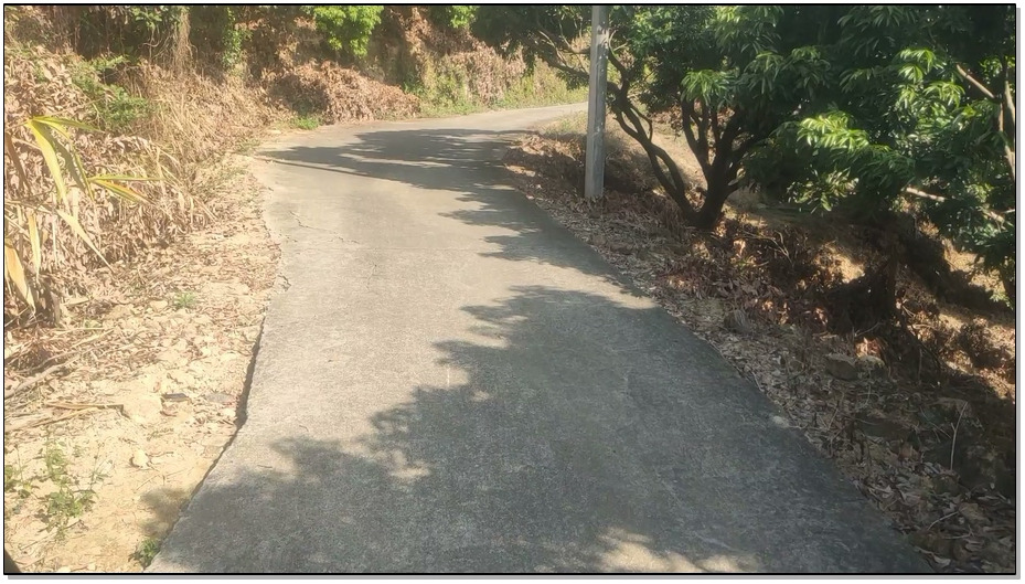 【曼陀罗】逼着熟妇爬山晒太阳，双口齐堵，只有登上山顶，你才能上厕所，除非你能挣脱..