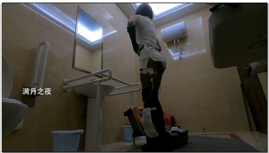 【满月之夜】深圳之旅青岛篇1 青岛站候车室穿戴道具