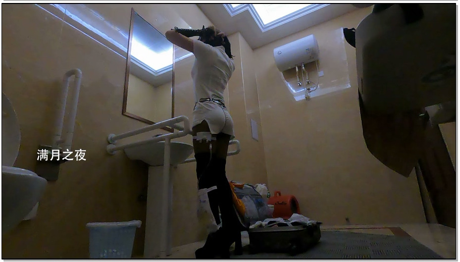 【满月之夜】深圳之旅青岛篇1 青岛站候车室穿戴道具