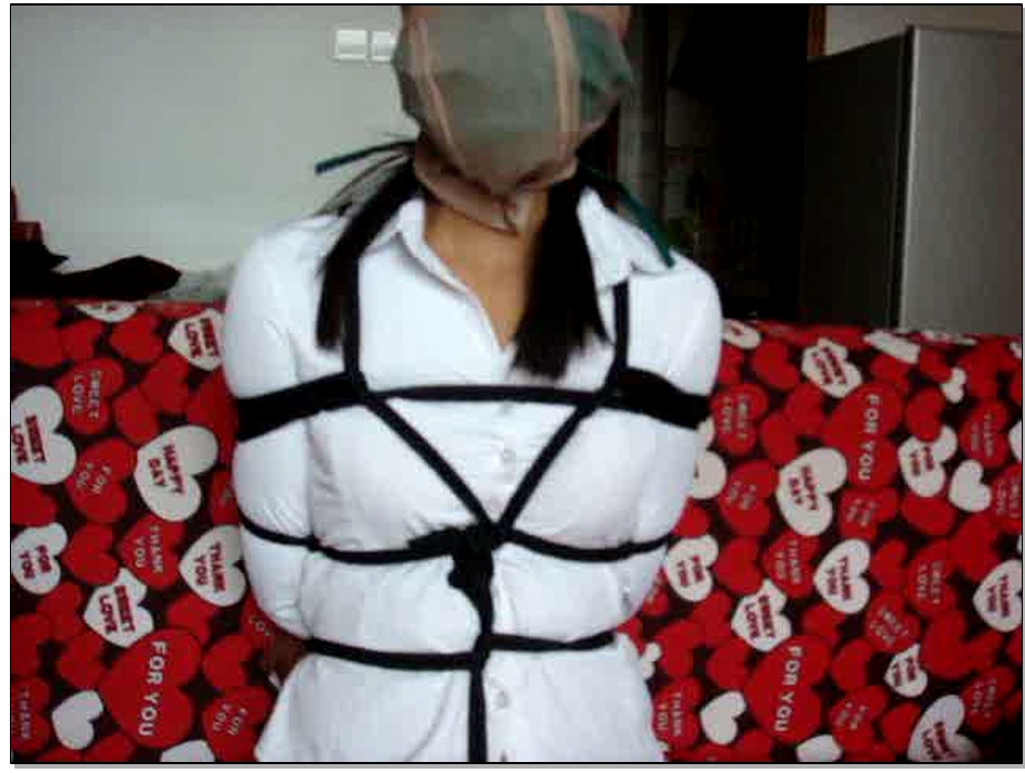 【皮革的拘束】致敬多重堵嘴，猿辔系列，程享受窒息的快感