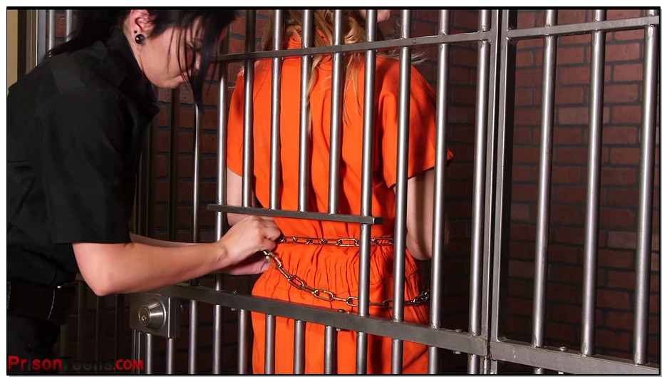 【年轻女犯】Reneep被捕押解关押三部 3