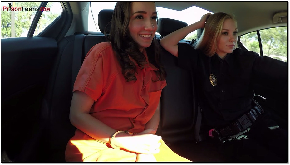 【年轻女犯】PeachMarie被捕两部 2