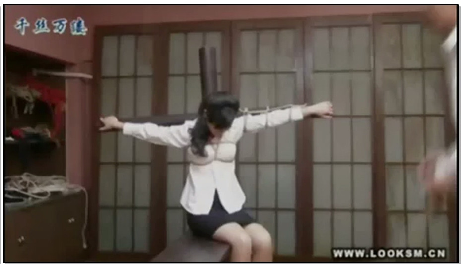 【千丝万缕】体验老虎凳 水儿