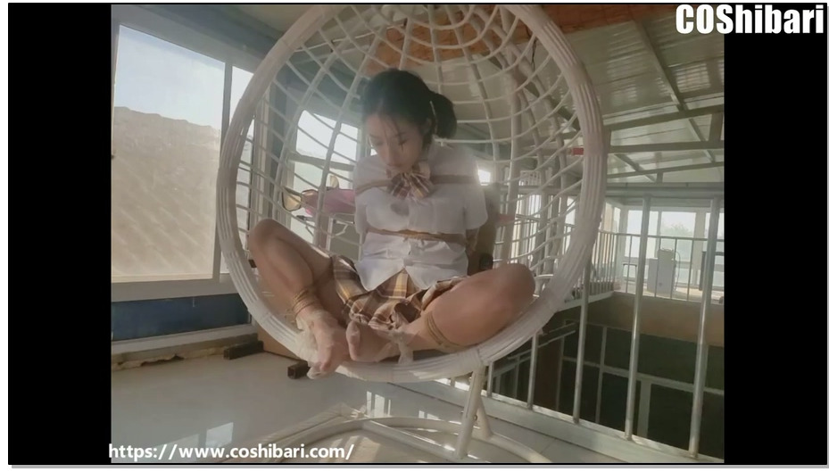 【绳次元】秋千上邂逅JK小萝莉