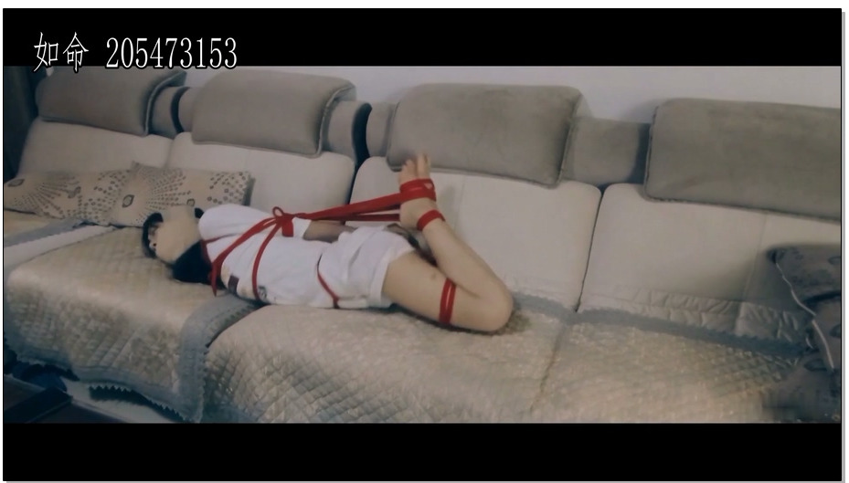 【嗜堵如命】掰开的桃子 直臂驷马 日式开腿 丝袜堵嘴
