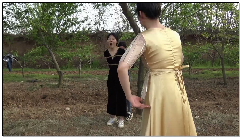 【胜景影视】捆绑带着三女M野游