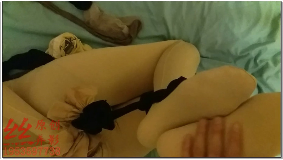 【丝弄影】皇后的新衣，肉色莱卡全包衣带嘴套！口罩长筒丝袜窒息！