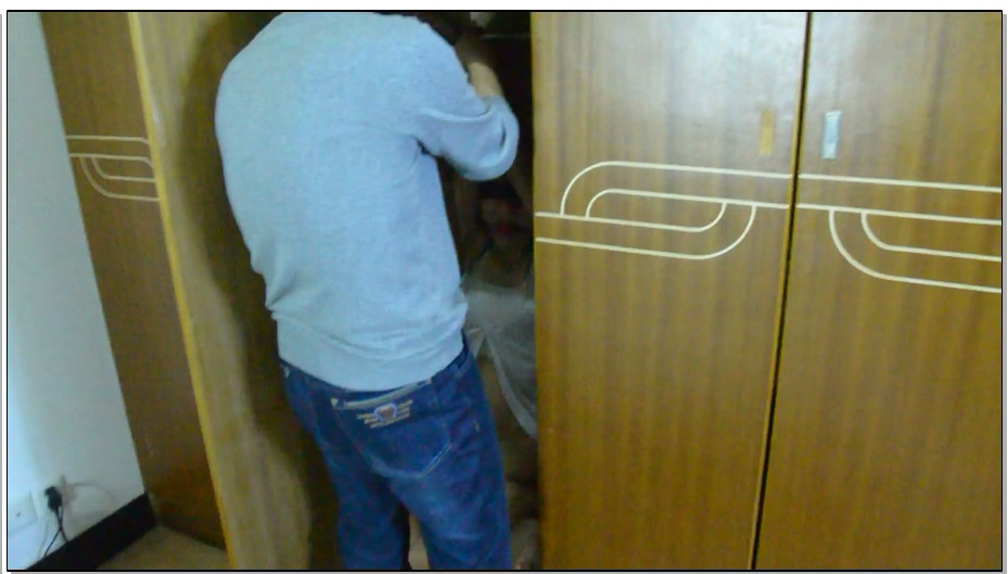 【随心原创】少妇橱中监禁白色睡衣丁字裤调教,已成欲奴