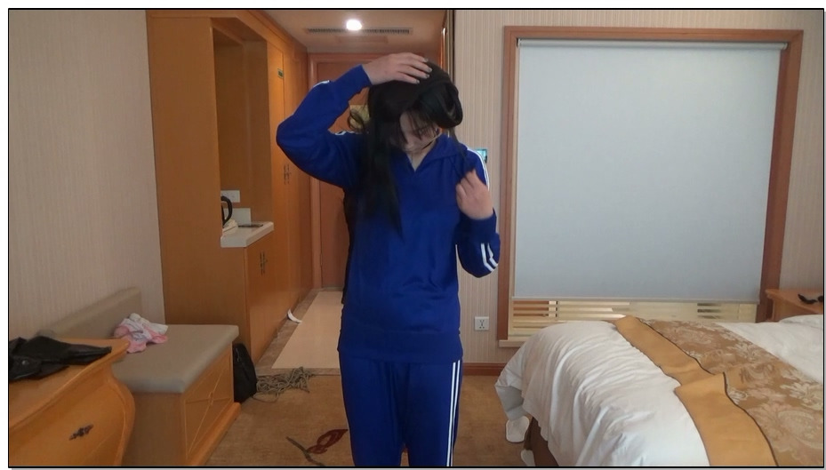 【随心原创】小夕 纯情丰满小萝莉 素颜出镜 蓝运动服 学妹受惩罚