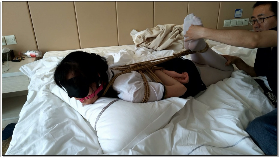 【随心原创】学生妹小小 麻袋里的美人 