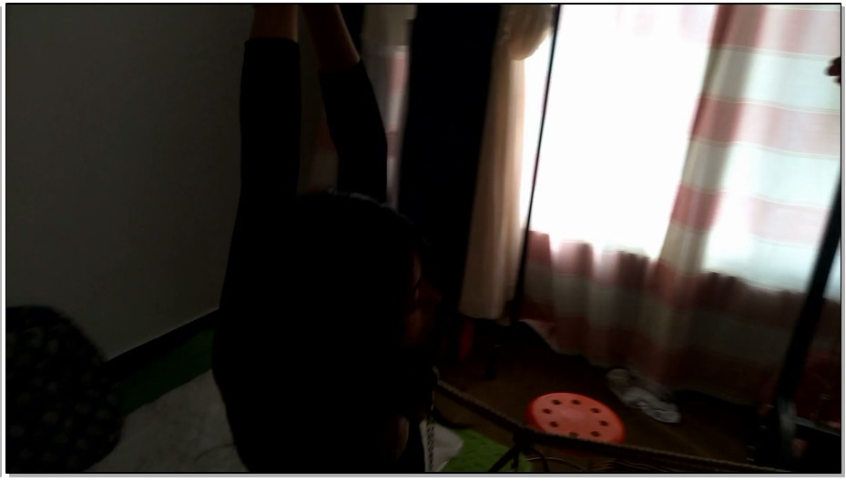 【随心原创】新M 小柠檬 套头丝袜衣 皮带狠狠的SP 股绳之恋