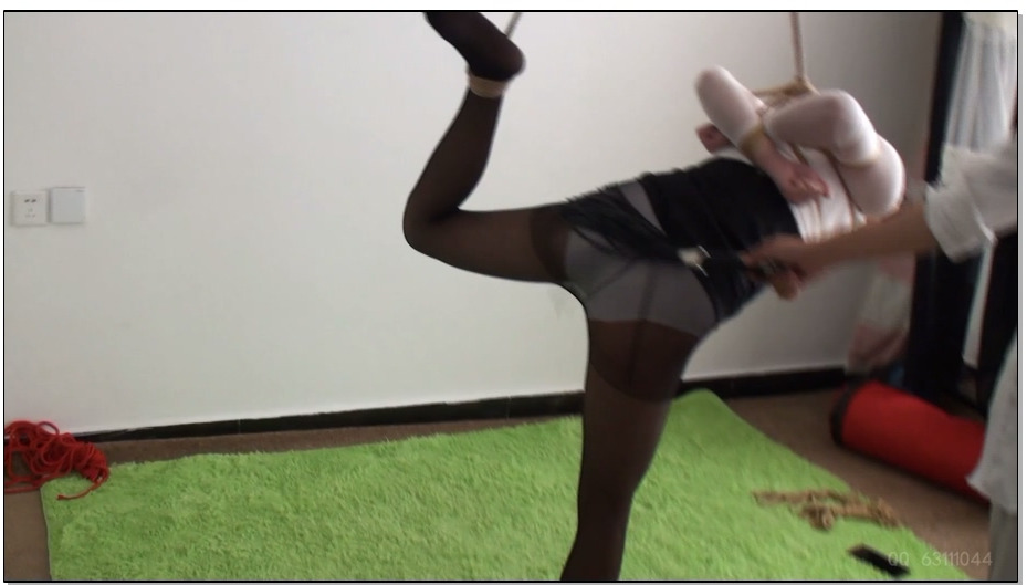 【随心原创】凌菲 单腿 悬吊 极限驷马 脚尖着地吊打