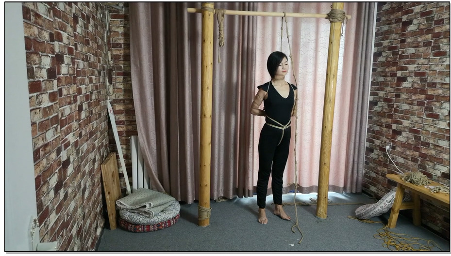 【随心原创】安雅 黑衣女侠 木枷 吊颈 斩标 细麻绳紧缚五花 忍耐力很好