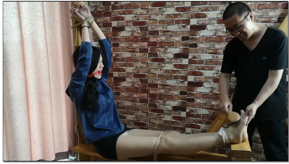 【随心原创】江奈 老虎凳上的白领美人