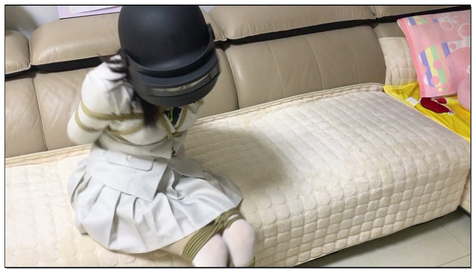 【手指的旋律】旋律受虐记 大吉大利今晚吃鸡-舔包的下场（口球驷马脚尖吊附着式手持式震动)