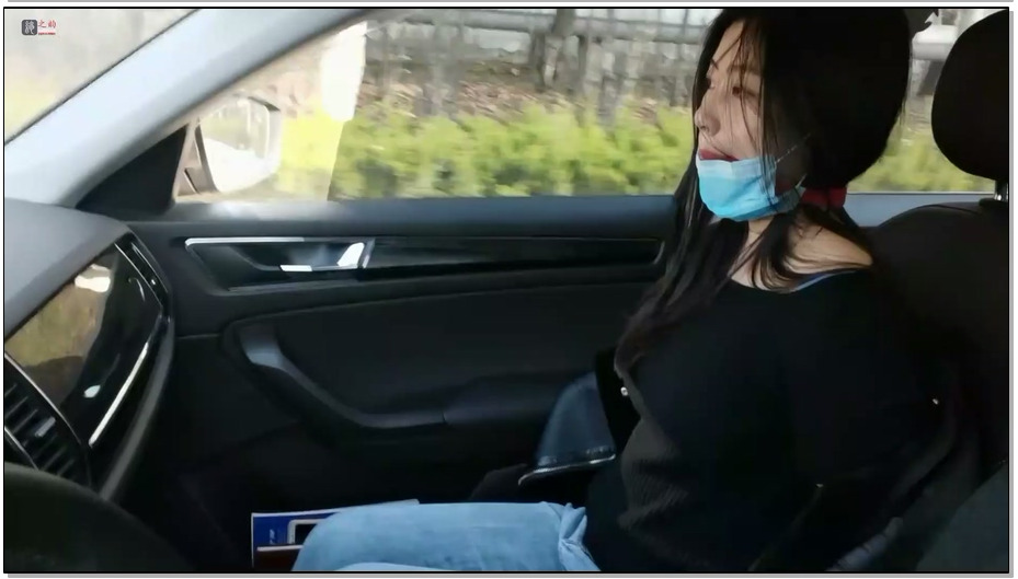 【绳之韵】四月户外1：马路边、小树林，口球、捆绑逛马路，跪下打屁屁、绑在树上摸羞..