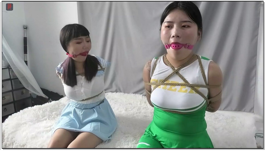 【绳之韵】好闺蜜曼琪、婉儿1 姐妹情深之JK，可爱的小花袜和白袜美脚丫，双人捆绑、口…