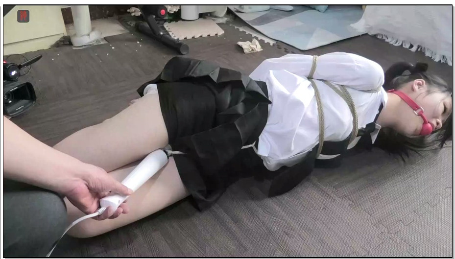 【绳之韵】小呆 双马尾，长腿美足驷马玩弄，股绳，强制GC、TK，TJ，美脚玩虐