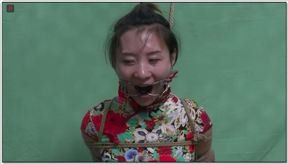 【绳之韵】黑丝轻熟女惠子：黑丝美腿、后高手，坐缚半吊，TK挑逗，开口器