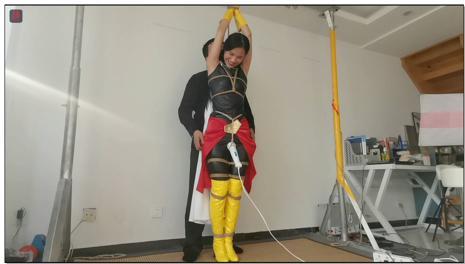 【绳之韵】秀儿，调教动漫女英雄：口球、驷马捆绑,极致羞耻TJ，SP、强高，“虐G记” …