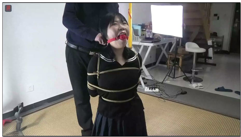 【绳之韵】往死里绑、“打跑”就算了的“一步到位”新人，琪琪JK、白袜、变种后观音、..