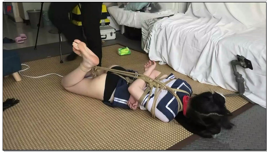 【绳之韵】小呆，驷马蹂躏、SP、鞭打、强高游戏，红唇与趾尖诠释的欲望与GC魅惑