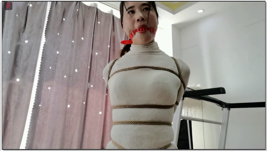 【绳之韵】菲菲，绳模的正确健身方式2，跑步机上的10CM细高，口球口水、股绳固定强力