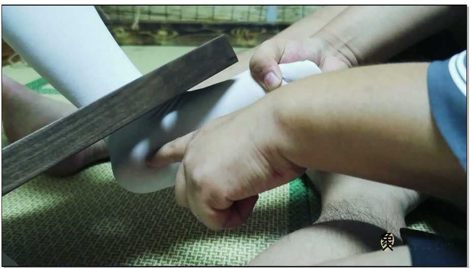 【象人工作室】小秋tk-内衣大字，腋下TK，足枷