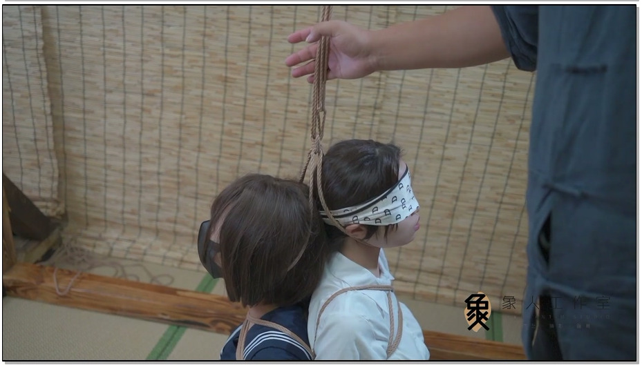 【象人工作室】可爱小0&人妻Miya-双人连缚抚摸，郊狼电击，把成熟和可爱绑在一起