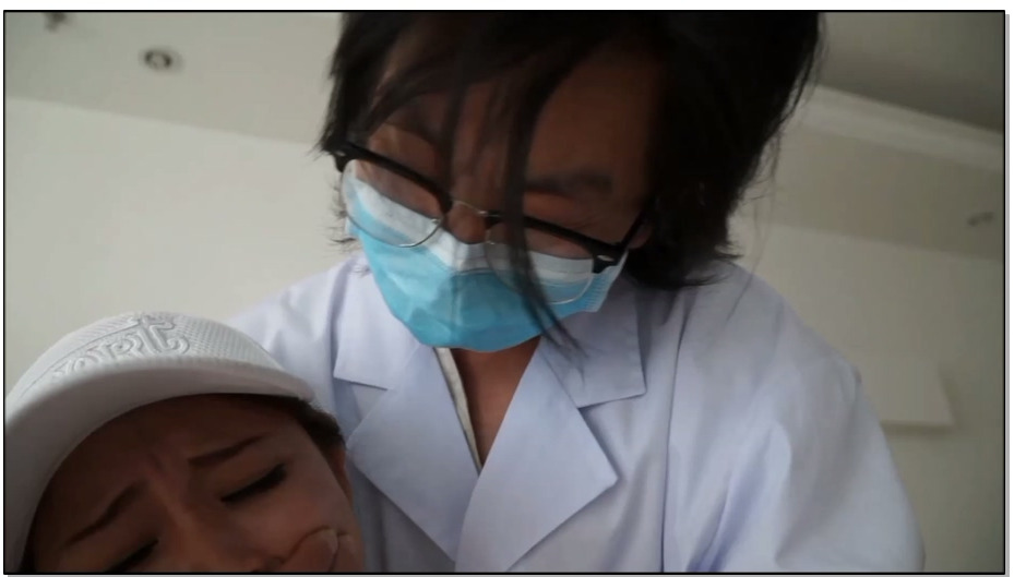 【逍遥】变态医生之孪生姐妹 上 邢嘉妮