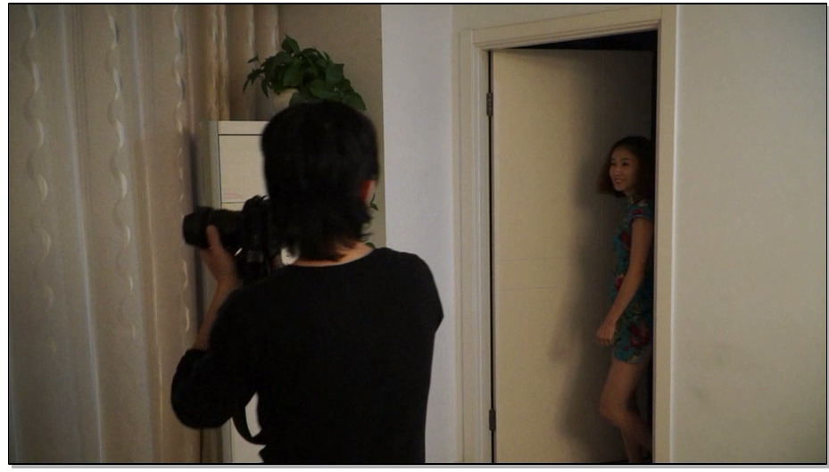 【逍遥】伴我同行 丝袜美女美妙的自裁