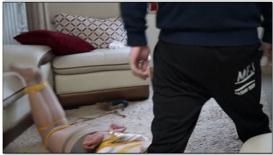 【逍遥】文清罗薇薇与人贩子的故事-丝袜包裹五花堵嘴驷马挣扎-全片时长不再分割销售