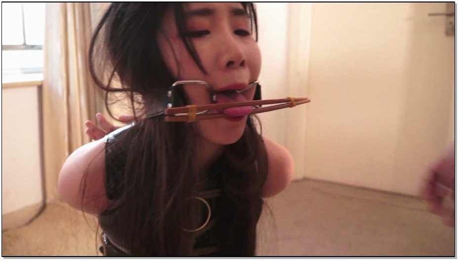 【逍遥】紧缚吴晗60分钟不一样的海老縛 麻绳嘞嘴 双手反扣脑后 螃蟹腿紧缚 驷马跪走