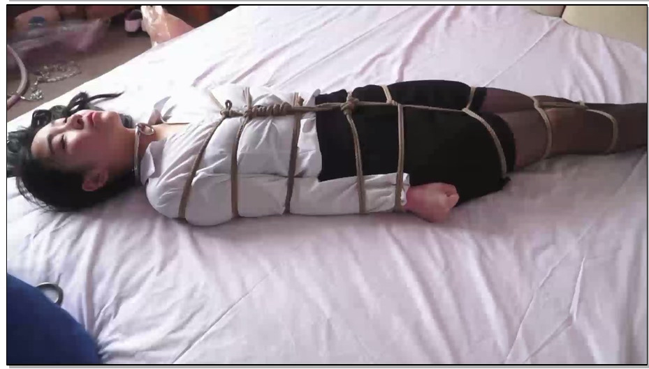 【逍遥】卧室床上的禁锢