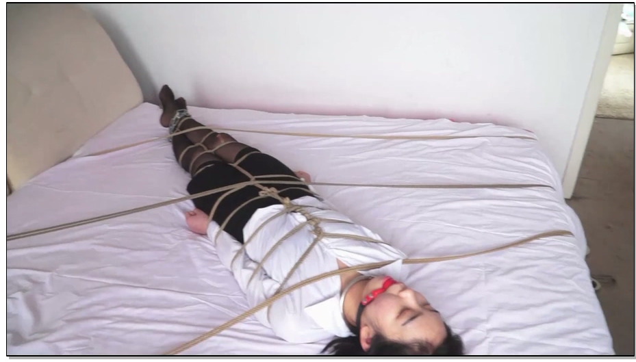 【逍遥】卧室床上的禁锢