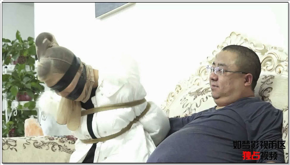 【逍遥】幻梦之缚 上 ，美女在外面穿的太招摇会被蒙眼堵嘴绑架滴