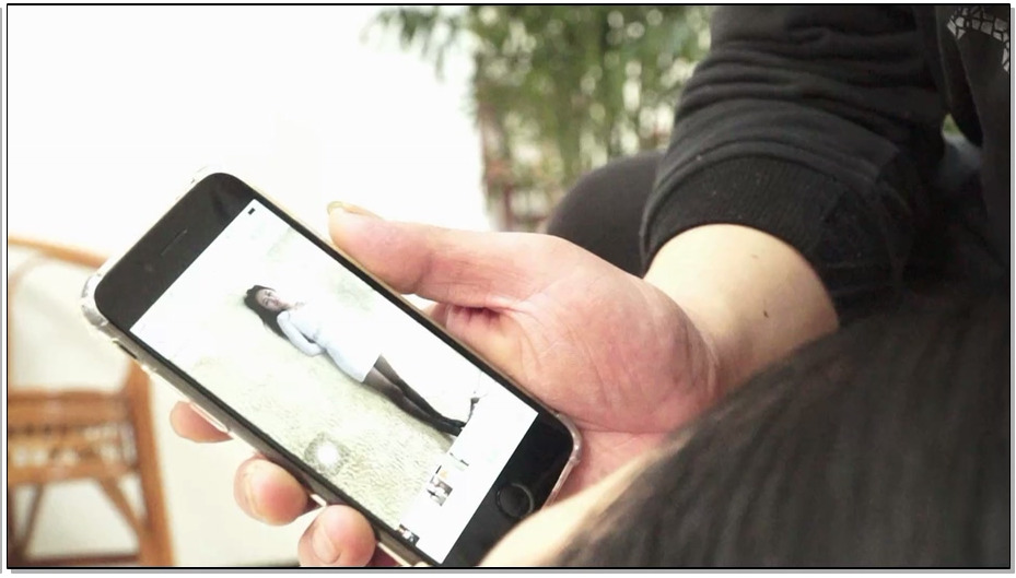 【逍遥】强制操纵02 黑丝美女被强制操控 远程挠痒 自动捆绑加固 湿透丝袜把玩