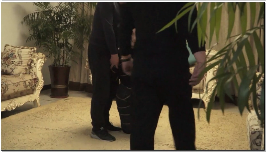 【逍遥】小美女家中被各种捆绑调教