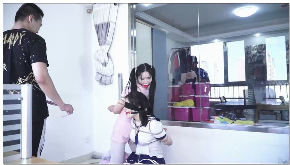 【逍遥】一人暴虐俩美女 转盘捆绑+桃缚 吴晗佳杰