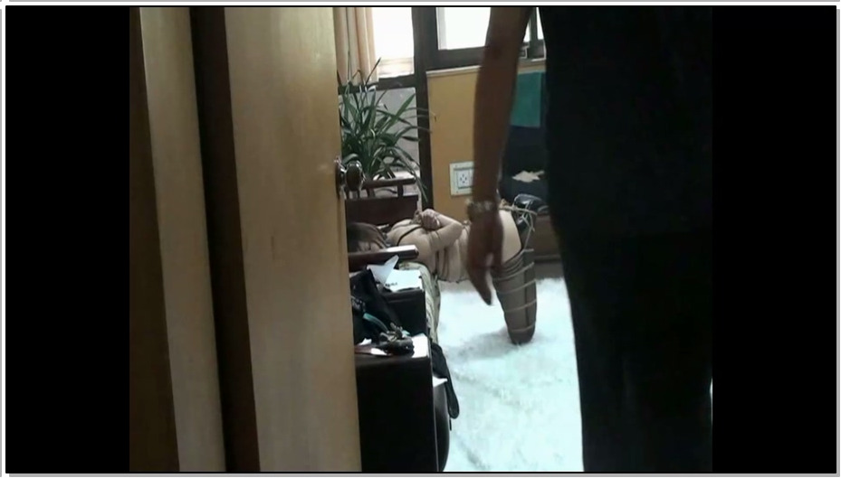 【逍遥】早期作品 清纯小妹调教成性感女奴