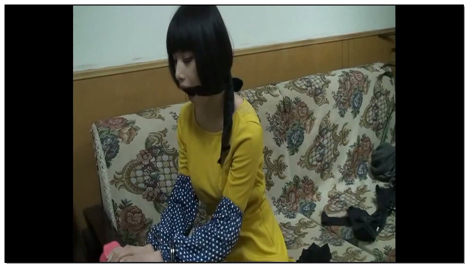 【逍遥】做家务的漂亮妞，做不好惩罚